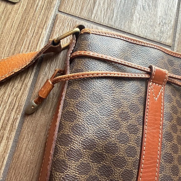 Celine bucket bag - Picture 7 of 11